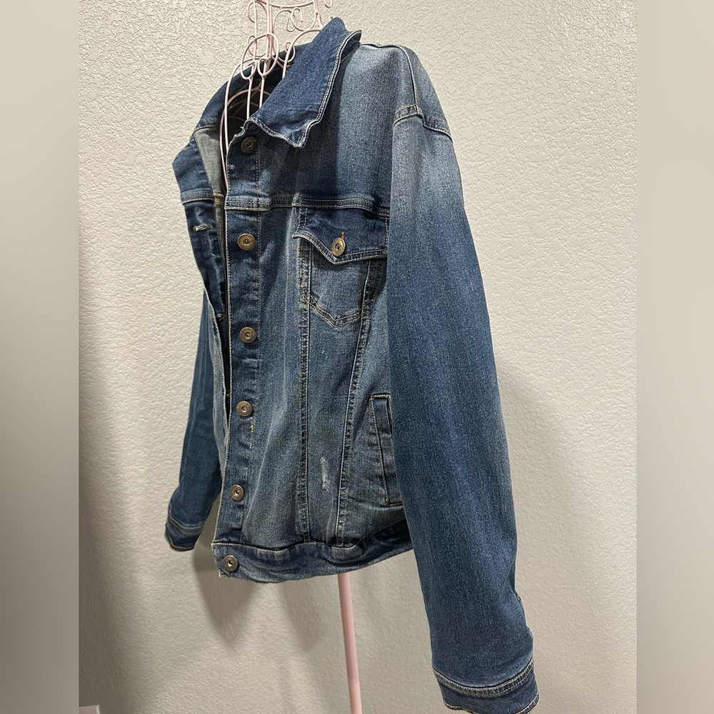 EUC! Torrid Denim First at Fit Denim Blue Jean Jacket.  Like new